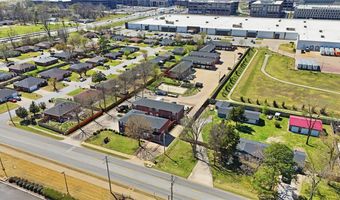 2304 SE Jayel Ter 2, Bentonville, AR 72712