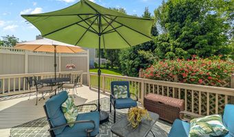 12 Boulevard Dr 35-186, Danbury, CT 06810