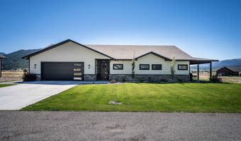 225 SWEETGRASS Trl, Alpine, WY 83128