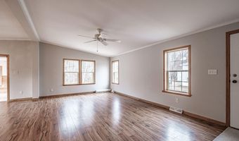 3 Windsor Dr, Alfred, ME 04002