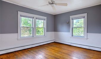 4 Talbot Mnr, Cranston, RI 02905