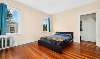 39 Ferncliff Ave, North Providence, RI 02911