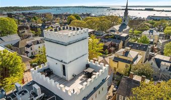 50 School St 5, Newport, RI 02840