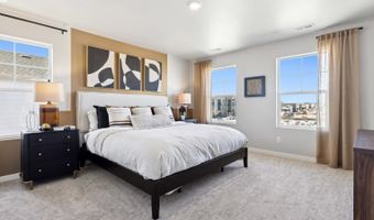 22444 E 6TH Pl, Aurora, CO 80018