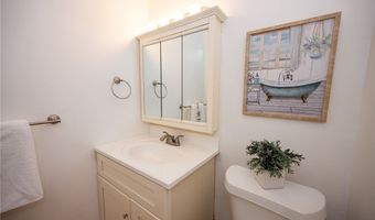 65 Henel Ave 4, Amherst, NY 14226