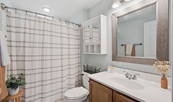 43455 POSTRAIL Sq, Ashburn, VA 20147