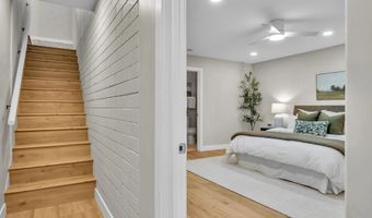 4360 Helix Canyon Dr, La Mesa, CA 91941