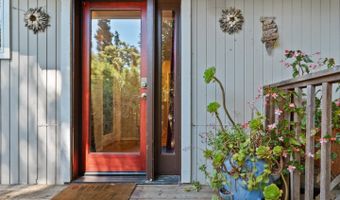 636 Cathedral Dr, Aptos, CA 95003