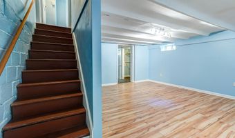 849 S GLEBE Rd, Arlington, VA 22204