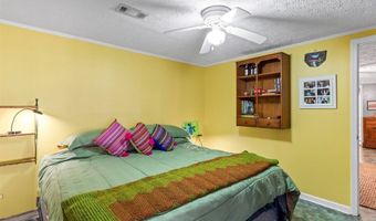 197 Maple Ridge Rd, Alexander City, AL 35010