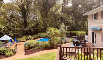 643 Middle Rd, East Greenwich, RI 02818