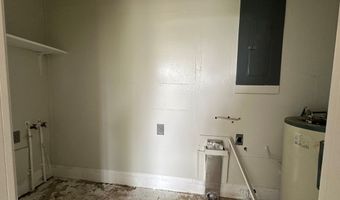322 Magnolia Dr, Adel, GA 31620