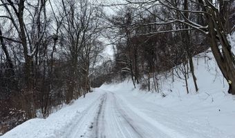 Straub Farm Rd, Aliquippa, PA 15001