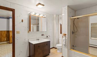 249 High St, Berlin, NH 03570