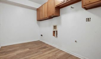 501 Divine Dr, Albany, GA 31721