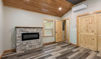 2052 Granny Squirrel Dr, Andrews, NC 28901