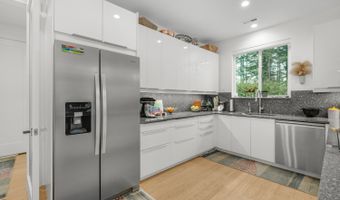88879 HIGHWAY 42 S, Bandon, OR 97411