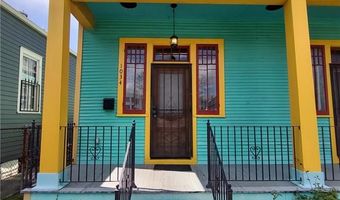 1034 INDEPENDENCE St, New Orleans, LA 70117
