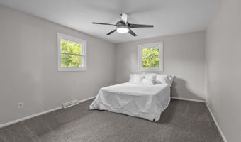 324 W SUNSET Ave, Appleton, WI 54911