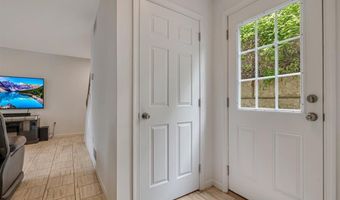 2545 S Albert St, Allentown, PA 18103