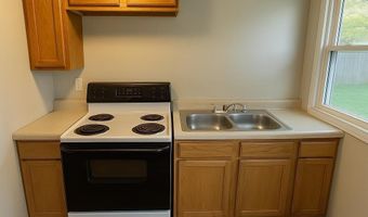 805 Greenwich Rd, Lafayette, IN 47905