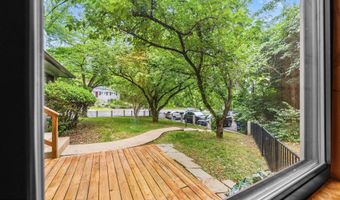2360 S ARLINGTON RIDGE Rd, Arlington, VA 22202
