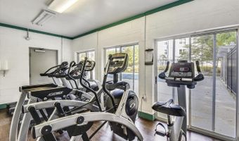 30 HEARTHSTONE Ct E, Annapolis, MD 21403