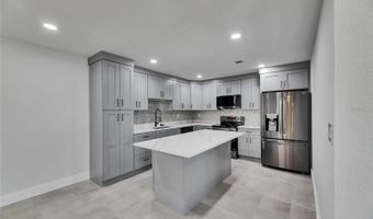 1025 APOLLO BEACH Blvd 1, Apollo Beach, FL 33572