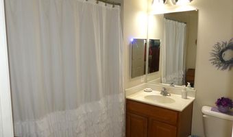 305 TIREE Ct #201, Abingdon, MD 21009