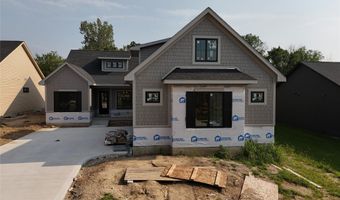 609 Pelican Dr, Polk City, IA 50226