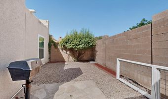 5352 Thomas Pl NE, Albuquerque, NM 87111