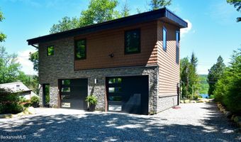 37 Shore Rd, Becket, MA 01223