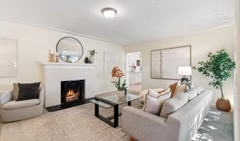 1039 Stevenson St, Santa Rosa, CA 95404