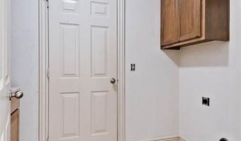 2800 SW Azalea Ave, Bentonville, AR 72713
