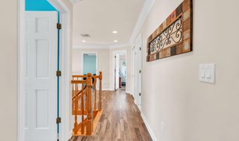 20 Dune Dr, Bayville, NJ 08721