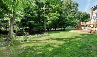 29 Thomsen Dr, Airmont, NY 10952
