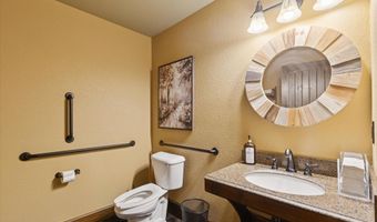 8370 Lakeview Rd, Alanson, MI 49706