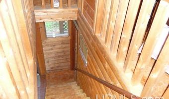 190 Cable Lk, Amasa, MI 49903