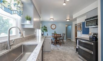 173 Terra Ln, Amherst, OH 44001