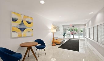 4977 BATTERY Ln 1-711, Bethesda, MD 20814