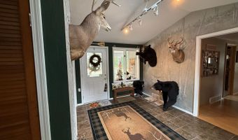 1917 SANDALWOOD Rd, Abrams, WI 54101