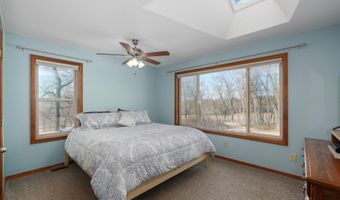 2898 N Farm Road 17, Ash Grove, MO 65604