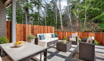 1096 1098 NE 12TH Ave, Rockaway Beach, OR 97136