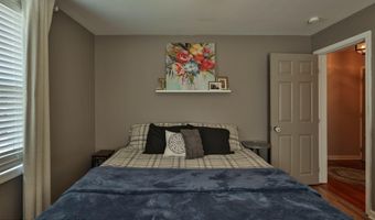 2310 E Woodlawn St, Allentown, PA 18109