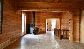 306 N Silvertip Rd, Bridger, MT 59014