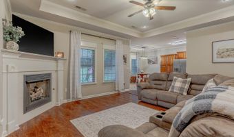 6850 Grace Village Dr, Alexander, AR 72002