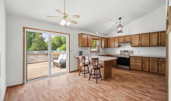 1917 E GLENDALE Ave, Appleton, WI 54911