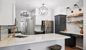 214 Wilcox Rd, Austintown, OH 44515