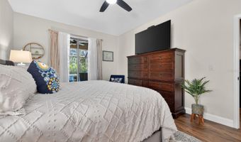 359 LAUREL FALLS Dr, Apollo Beach, FL 33572