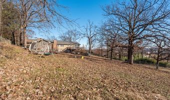 111 Oak St, Arkoma, OK 74901